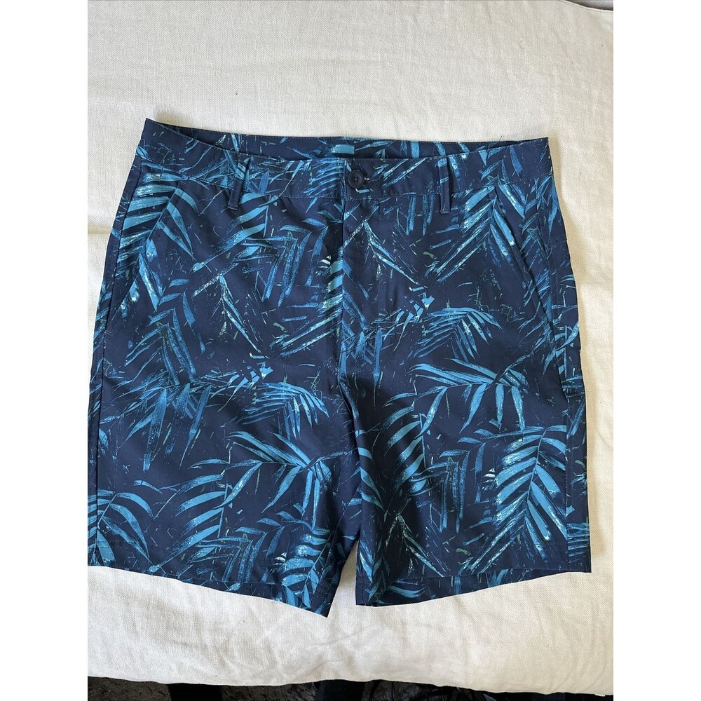 NWOT All in Motion Mens Resort Shorts Medium Blue Tropical UV Protect